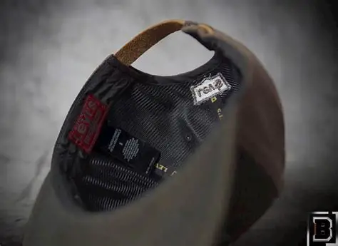Mu-snapback-thoi-trang